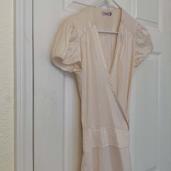 Calypso St. Barth cream silk wrap around dress XS - Picture 6 of 6